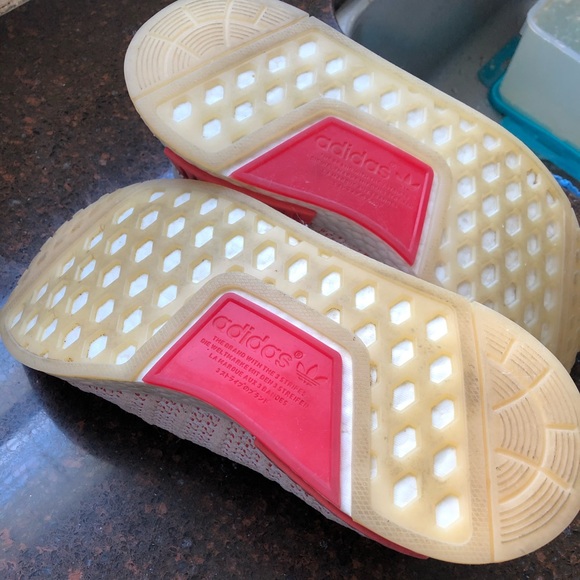 stlt primeknit shoes